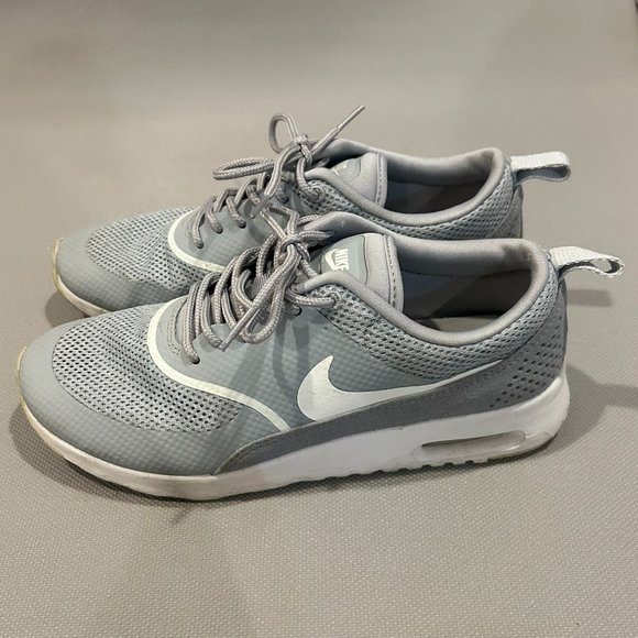 Nike Air Max Thea Running Shoes | Women's Size 7.5 | Light Grey - Picture 2 of 9